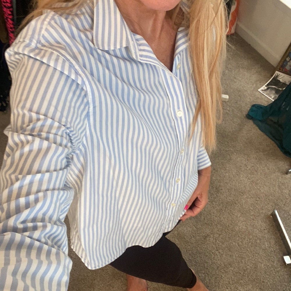 Long sleeve button up shirt